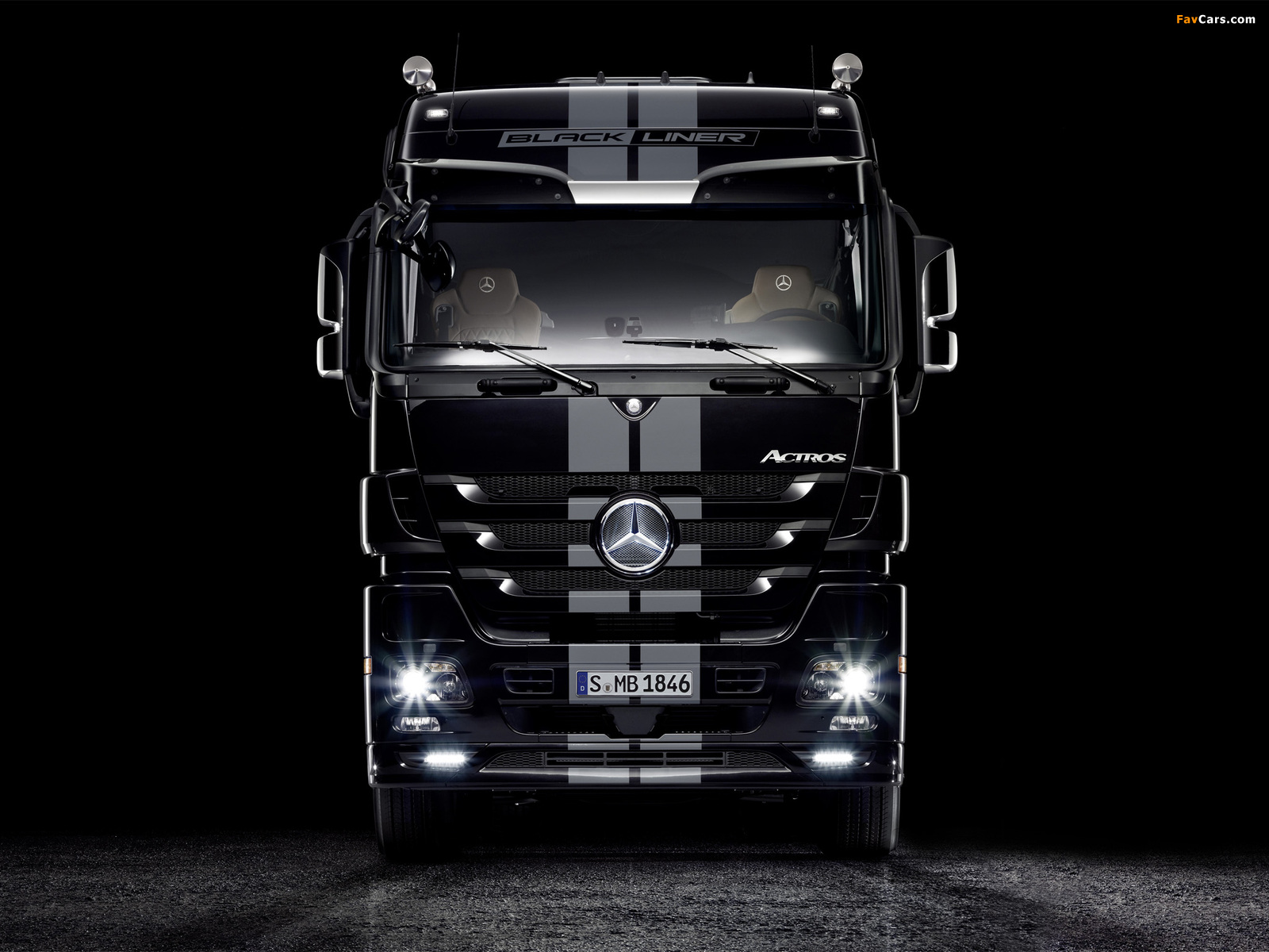 Images of Mercedes-Benz Actros 1846 Black/White Liner Edition (MP3