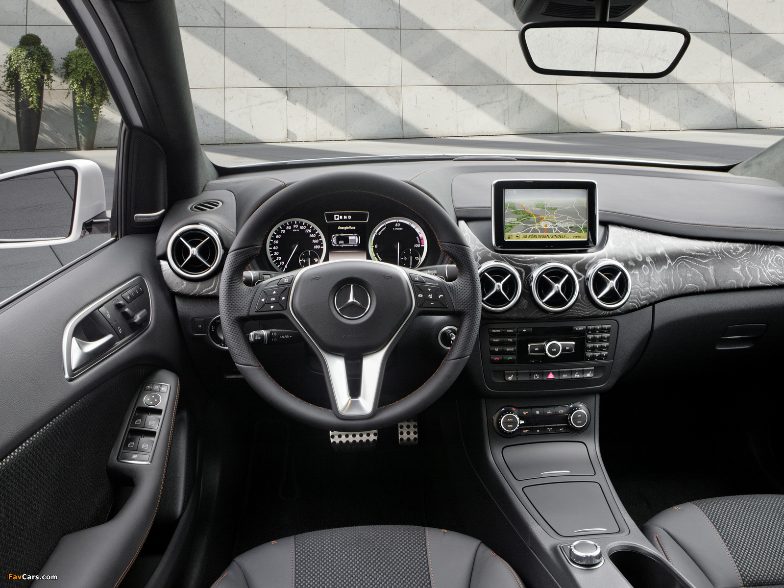 Verniel Commandant koper Mercedes-Benz B-Klasse E-CELL Plus Concept (W246) 2011 wallpapers  (1600x1200)