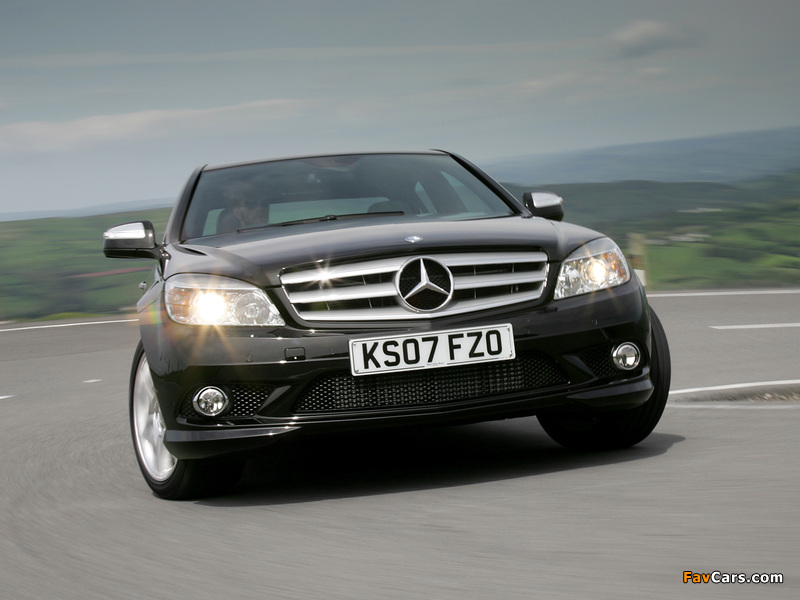 Images of Mercedes-Benz C 220 CDI Sport UK-spec (W204) 2007–11 (800 x 600)