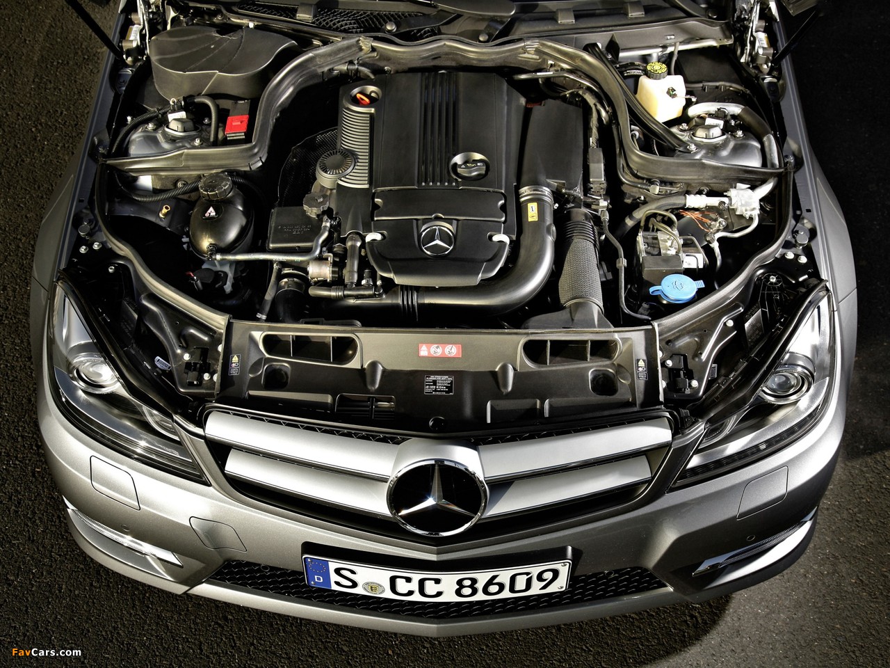 Images of Mercedes-Benz C 250 Coupe (C204) 2011 (1280 x 960)