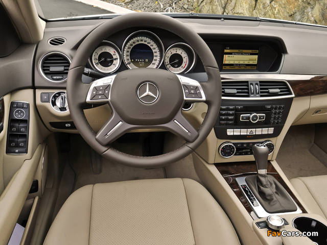 Mercedes-Benz C 300 4MATIC US-spec (W204) 2011 pictures (640 x 480)