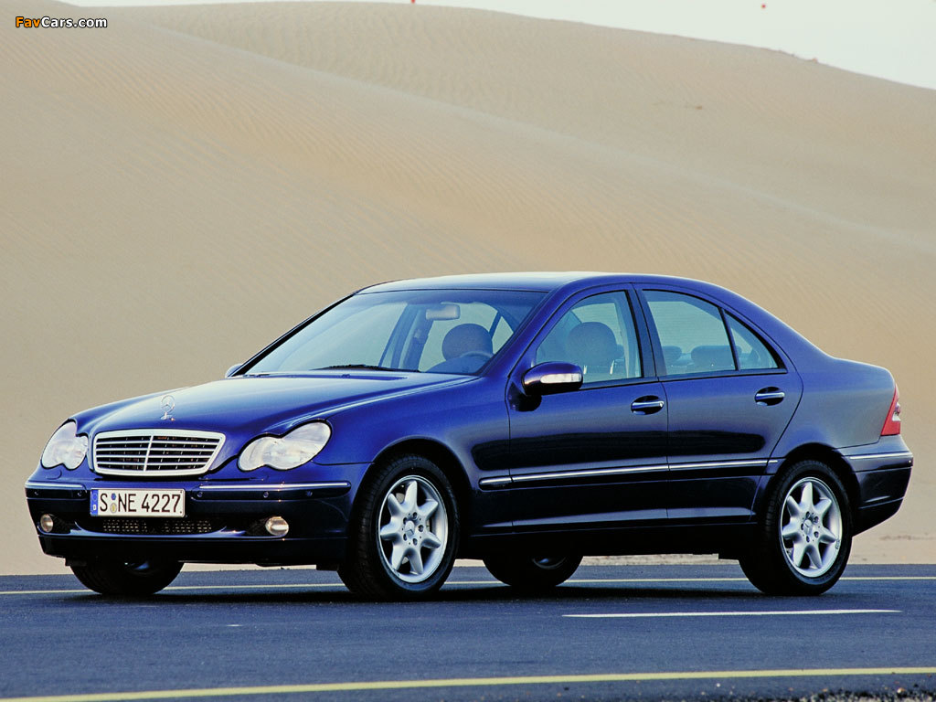 Photos of Mercedes-Benz C 270 CDI (W203) 2000–05 (1024 x 768)