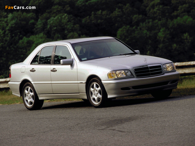 Photos of Mercedes-Benz C-Klasse (W202) 1993–2000 (640 x 480)