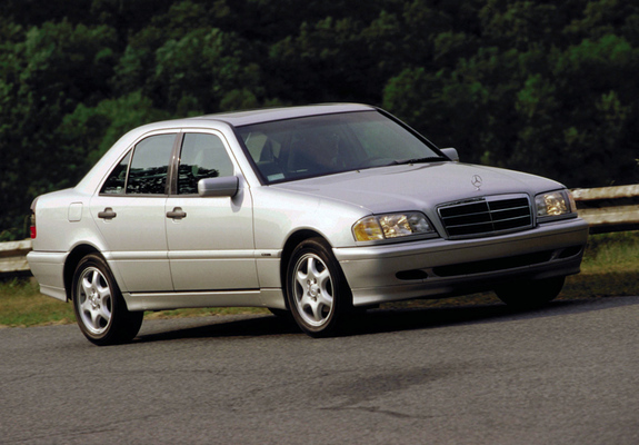 Photos of Mercedes-Benz C-Klasse (W202) 1993–2000