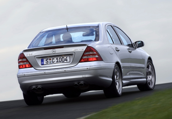 Pictures of Mercedes-Benz C 55 AMG (W203) 2004–07