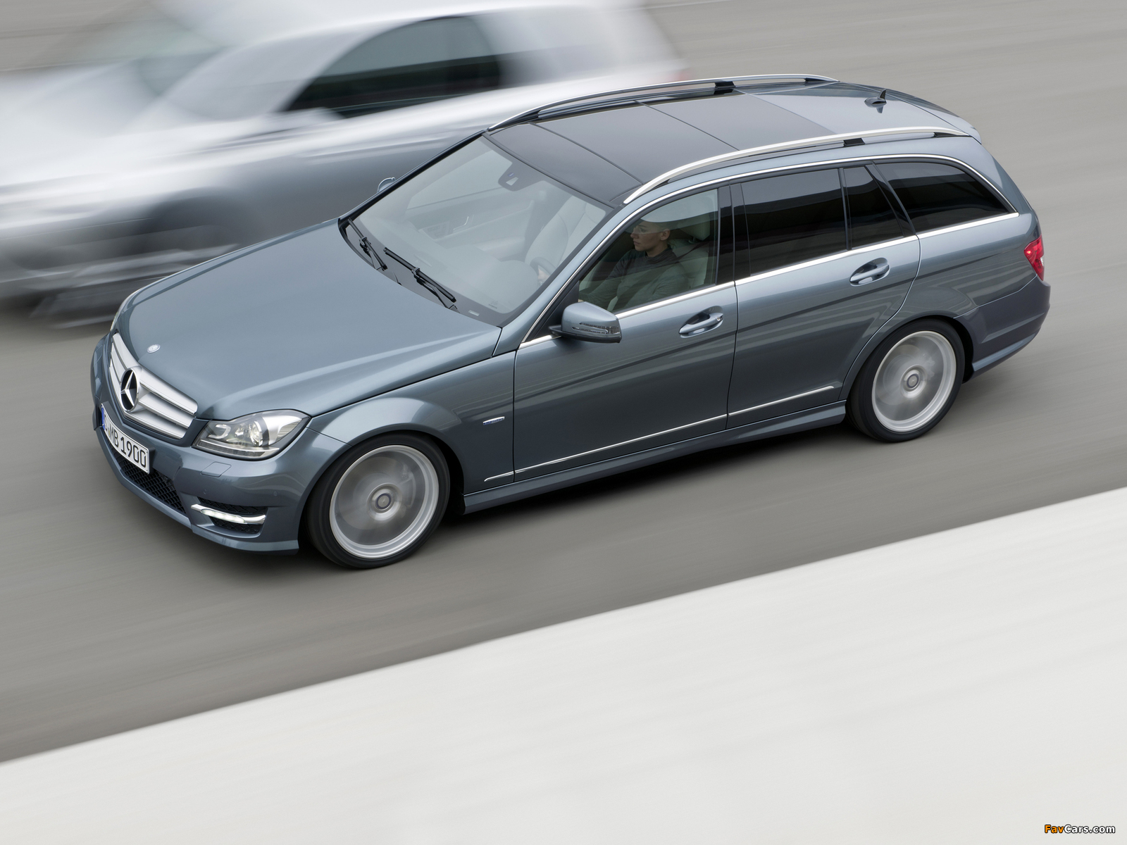 Pictures of Mercedes-Benz C 350 CDI 4MATIC AMG Sports Package Estate (S204) 2011 (1600 x 1200)