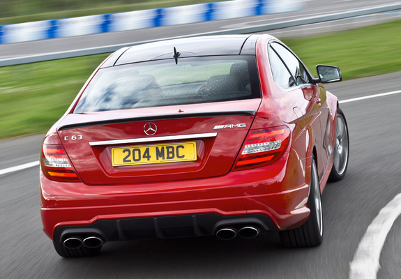 Pictures of Mercedes-Benz C 63 AMG Coupe UK-spec (C204) 2011
