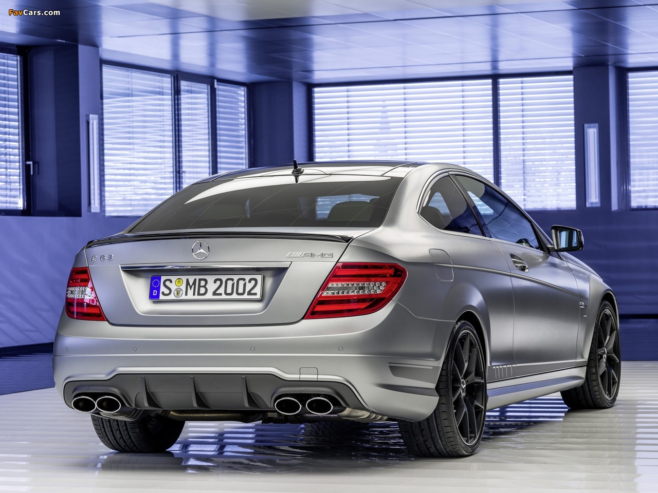 Pictures of Mercedes-Benz C 63 AMG Coupe Edition 507 (C204) 2013 (1280 x 960)