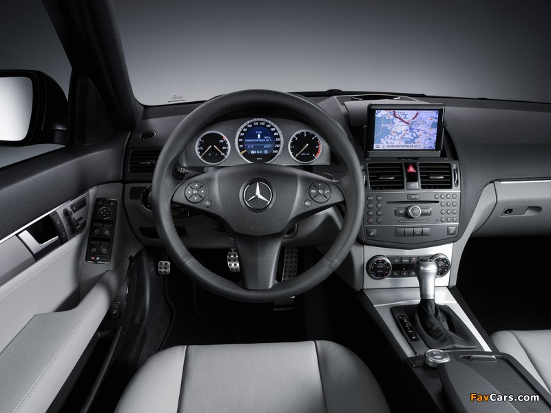 Mercedes-Benz C 350 4MATIC (W204) 2007–11 wallpapers (800 x 600)