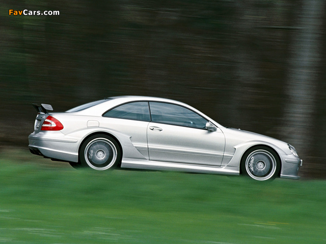 Photos of Mercedes-Benz CLK 55 AMG DTM Street Version (C209) 2004 (640 x 480)