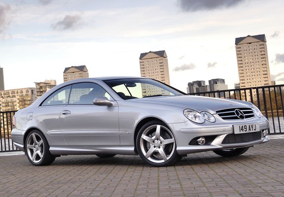 Photos of Mercedes-Benz CLK 320 CDI AMG Sports Package UK-spec (C209) 2005–09