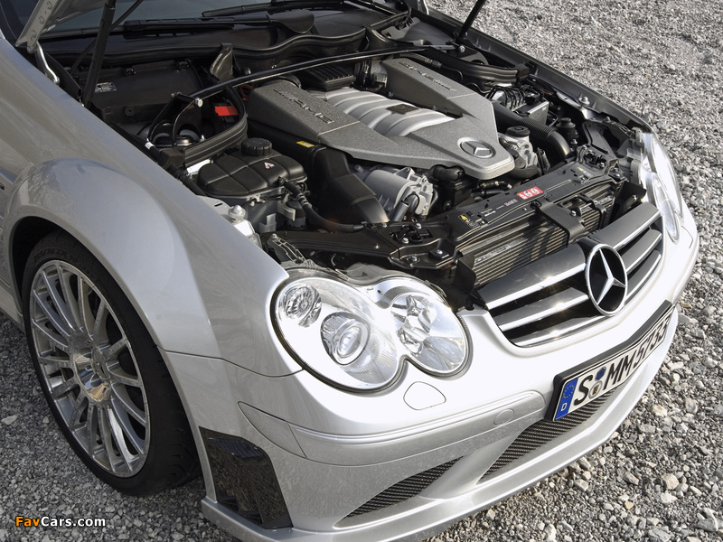 Photos of Mercedes-Benz CLK 63 AMG Black Series (C209) 2007–09 (800 x 600)
