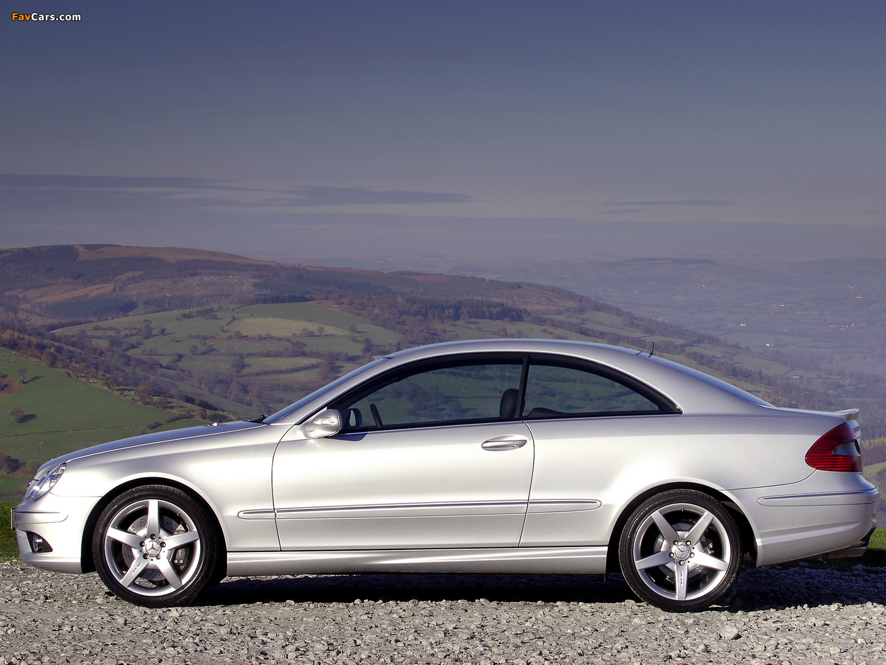 Mercedes-Benz CLK 320 CDI AMG Sports Package UK-spec (C209) 2005–09 wallpapers (1280 x 960)