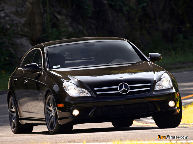 Images of Mercedes-Benz CLS 63 AMG US-spec (C219) 2008–10 (640 x 480)