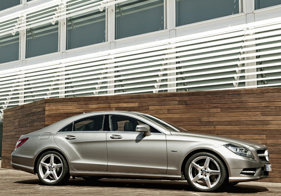 Images of Mercedes-Benz CLS 350 AMG Sports Package (C218) 2010