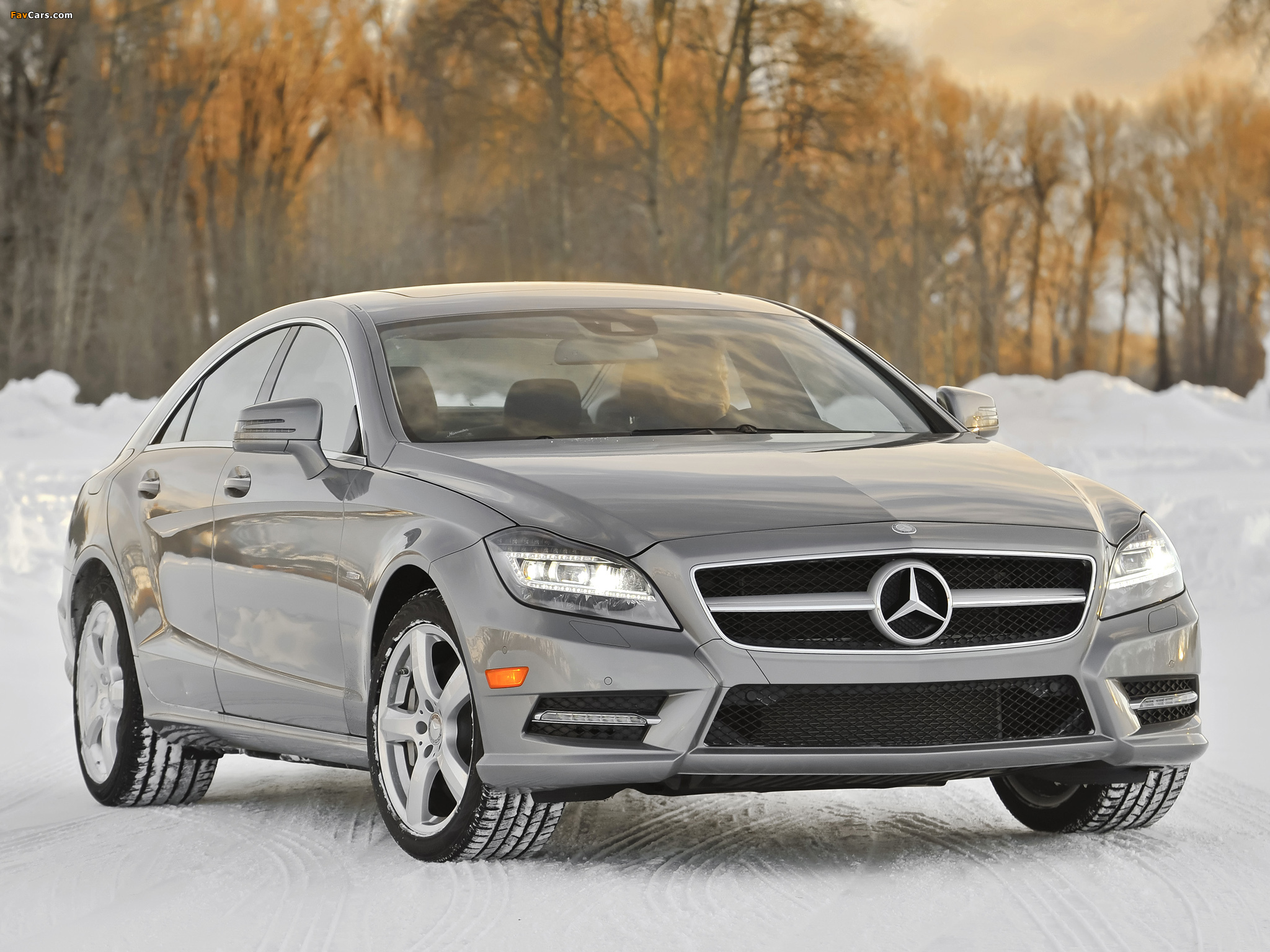 Images of Mercedes-Benz CLS 550 4MATIC AMG Sports Package (C218) 2010 (2048 x 1536)