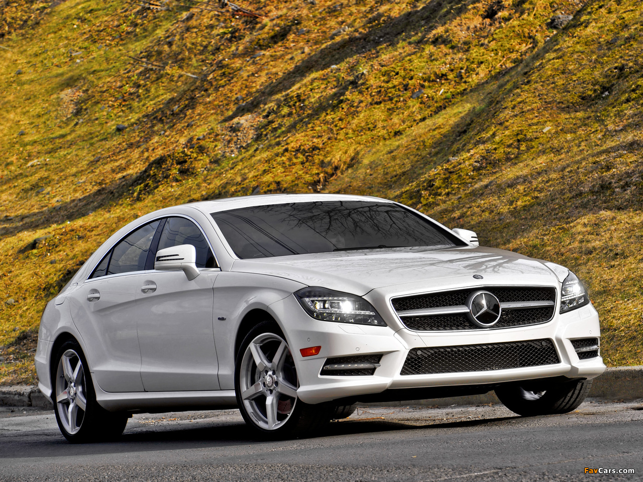 Mercedes-Benz CLS 550 AMG Sports Package (C218) 2010 photos (1280 x 960)