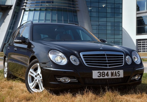 Images of Mercedes-Benz E 320 CDI Estate UK-spec (S211) 2006–09