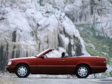 Pictures of Mercedes-Benz E 200 Cabrio (A124) 1994–96