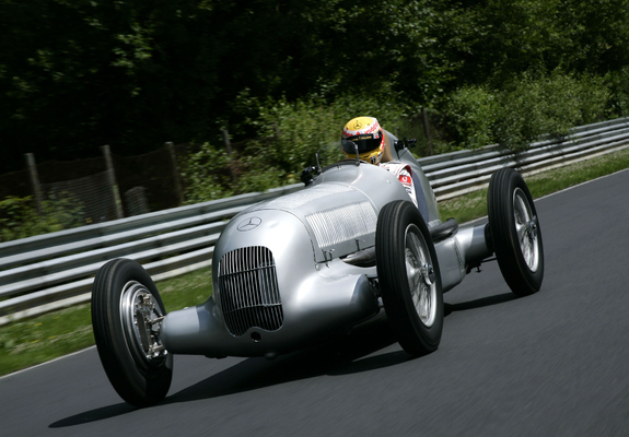 Pictures of Mercedes-Benz Formula Racing Car (W25) 1934