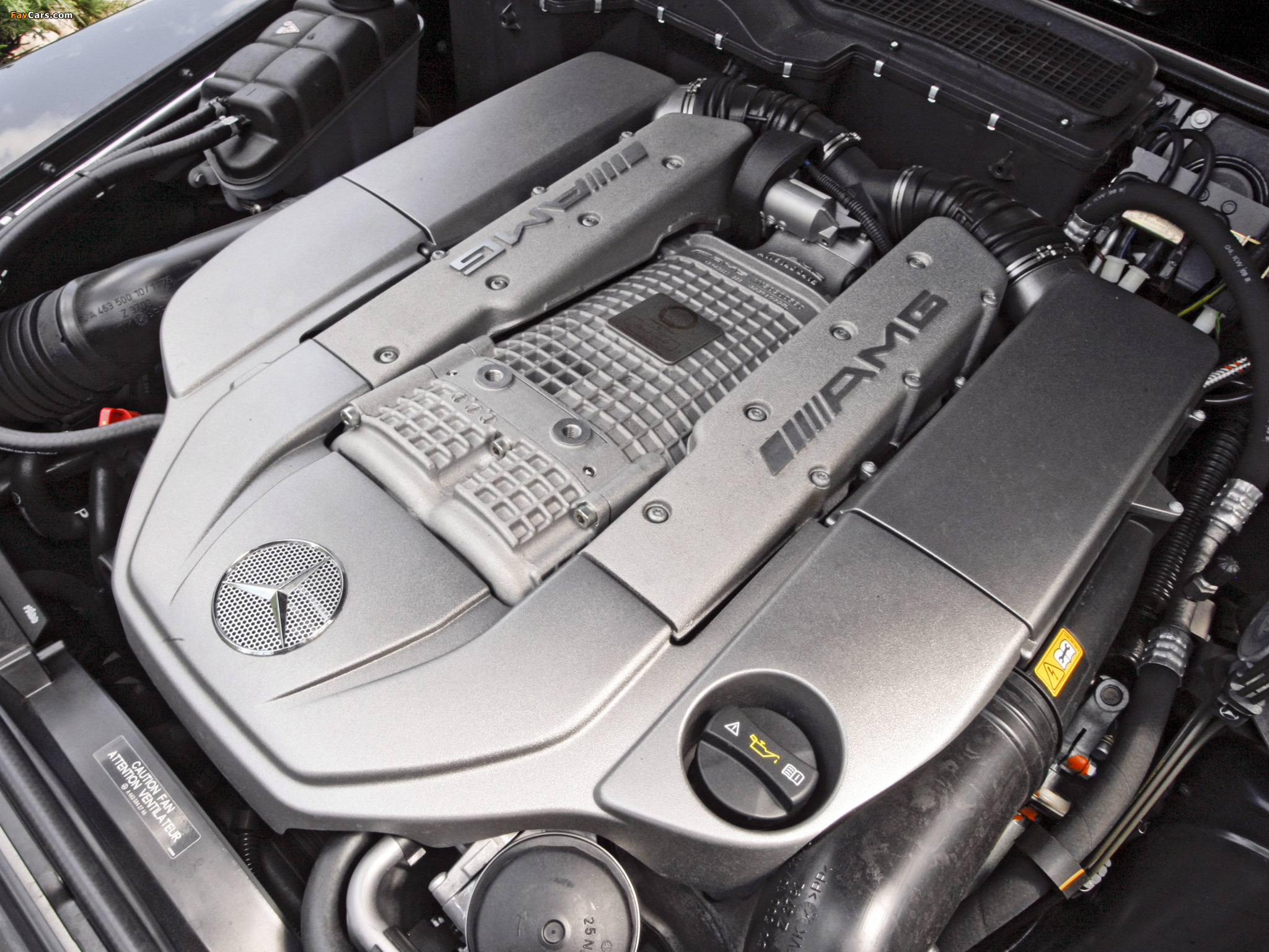 Мотор гелика. Двигатель Мерседес g55 AMG. Mercedes-Benz g 55 Kompressor AMG (w463). G65 AMG мотор. Mercedes Benz g55 AMG 2008 года.