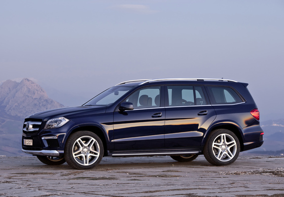 Mercedes-Benz GL 350 BlueTec AMG Sports Package (X166) 2012 images