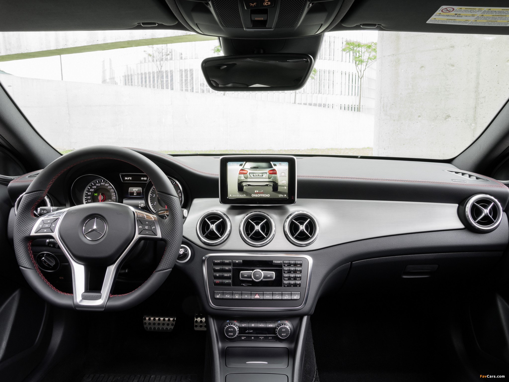 Mercedes-Benz GLA 250 4MATIC AMG Sport Package (X156) 2014 photos (2048 x 1536)