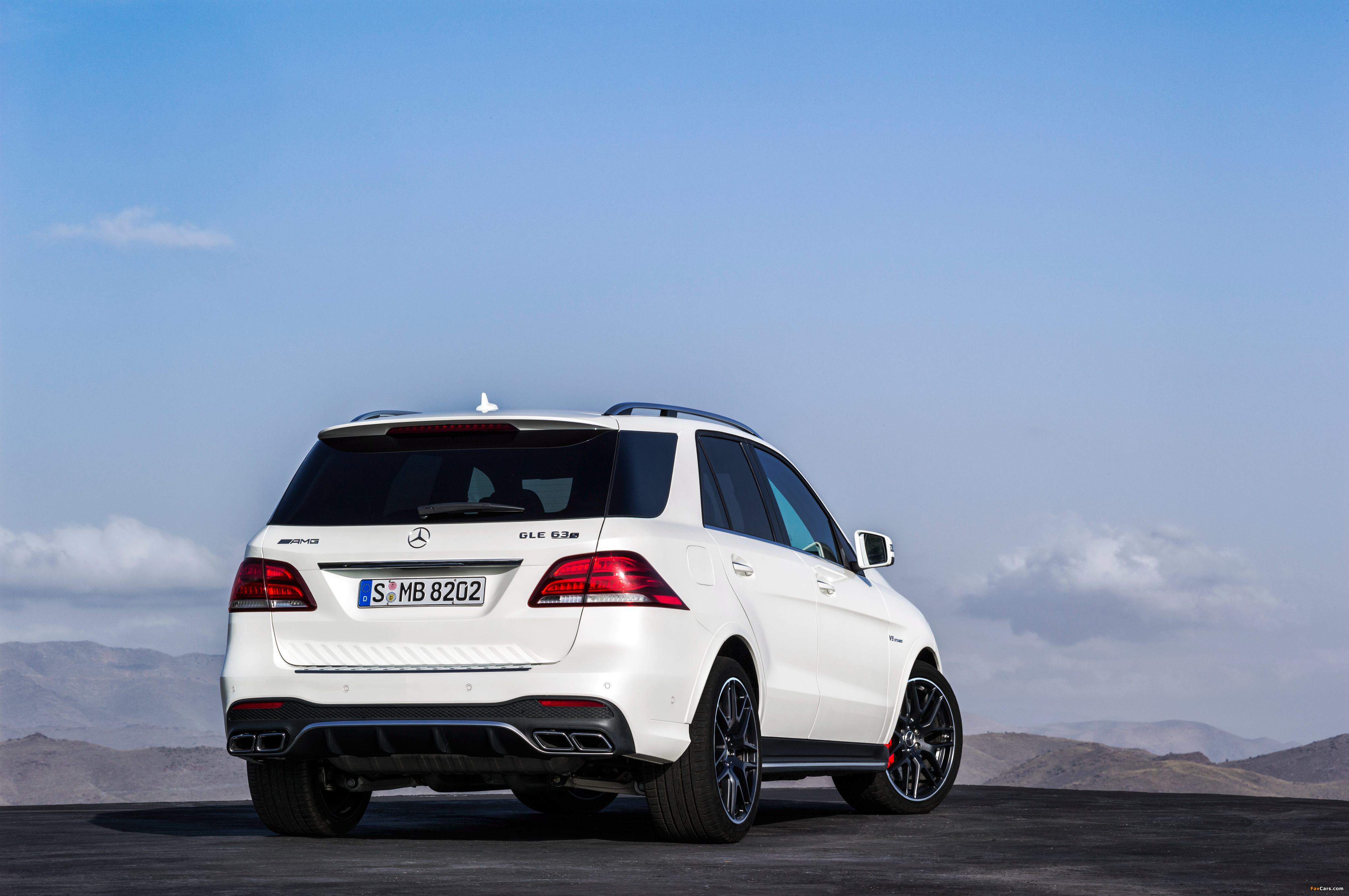Mercedes-AMG GLE 63 S 4MATIC (W166) 2015 images (4096 x 2722)