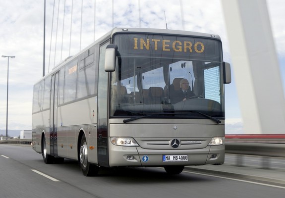 Images of Mercedes-Benz Integro (O550) 2004