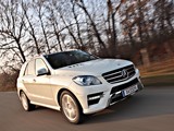 Photos of Mercedes-Benz ML 250 BlueTec AMG Sports Package (W166) 2011