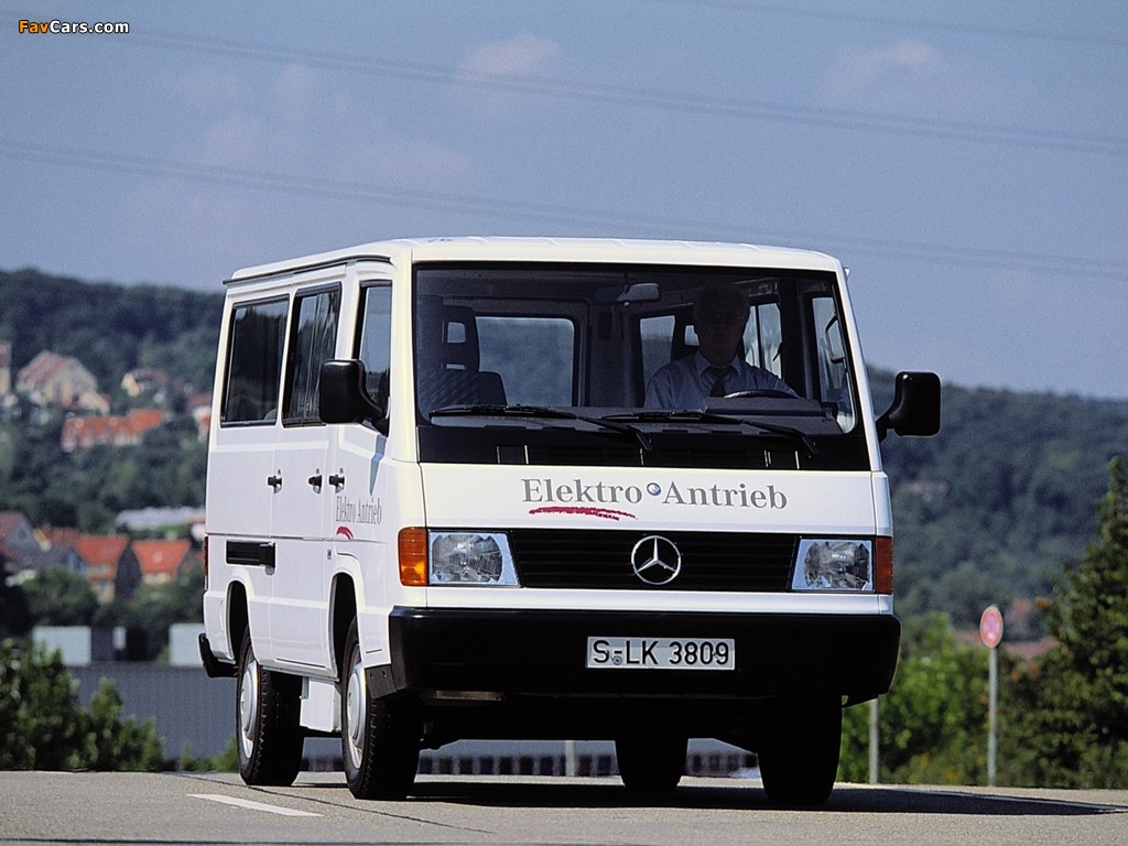 Photos of Mercedes-Benz MB100 B2 Elektro Antrieb 1994 (1024 x 768)