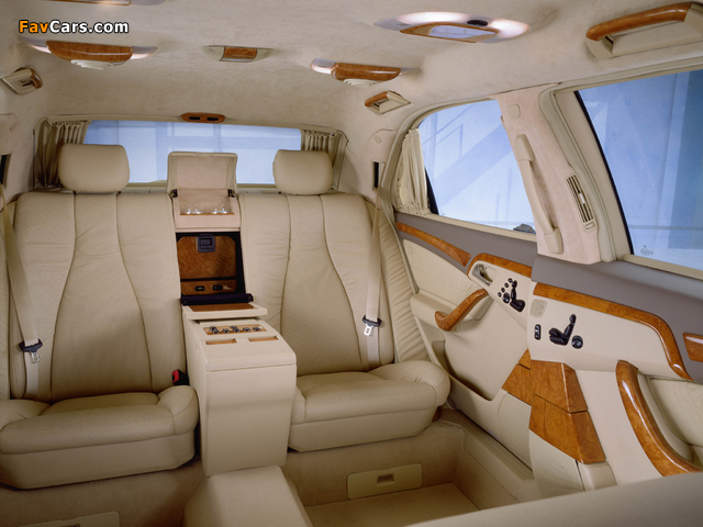 Images of Mercedes-Benz S 600 Pullman (W220) 1998–2005 (640 x 480)