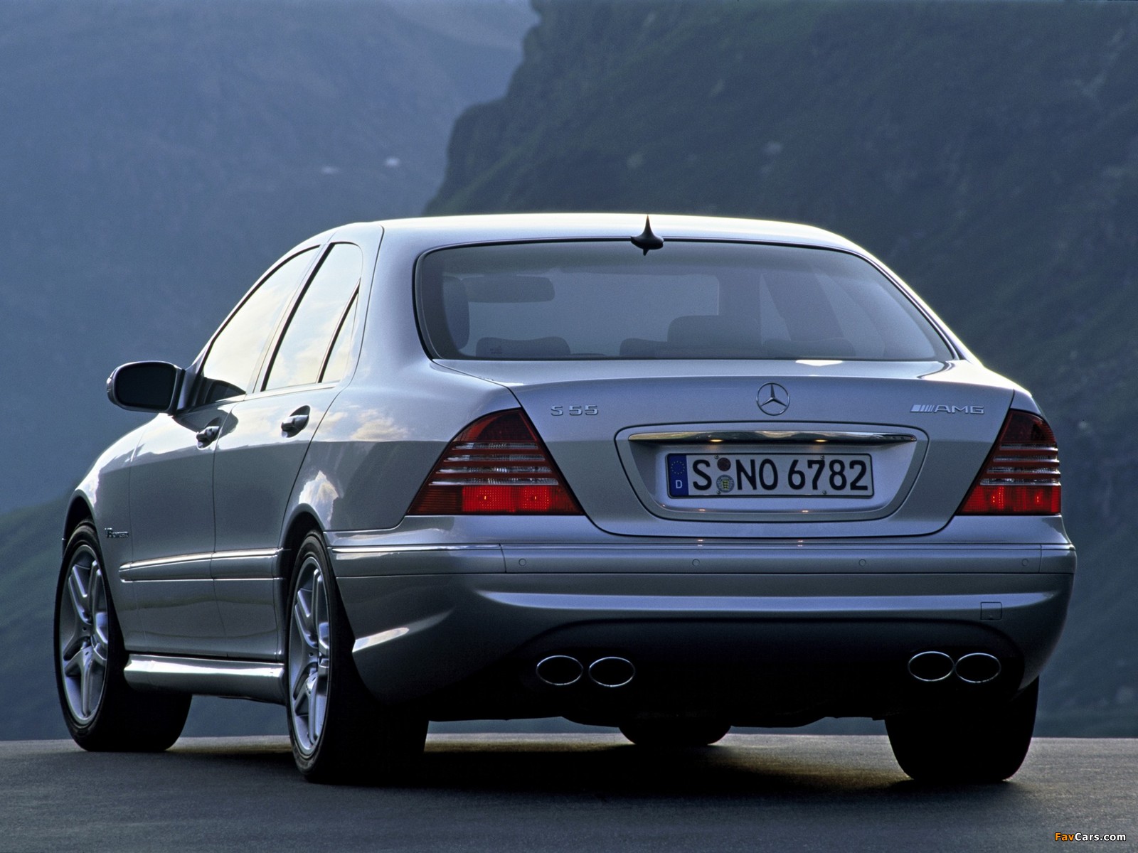 Images of Mercedes-Benz S 55 AMG (W220) 2002–05 (1600 x 1200)