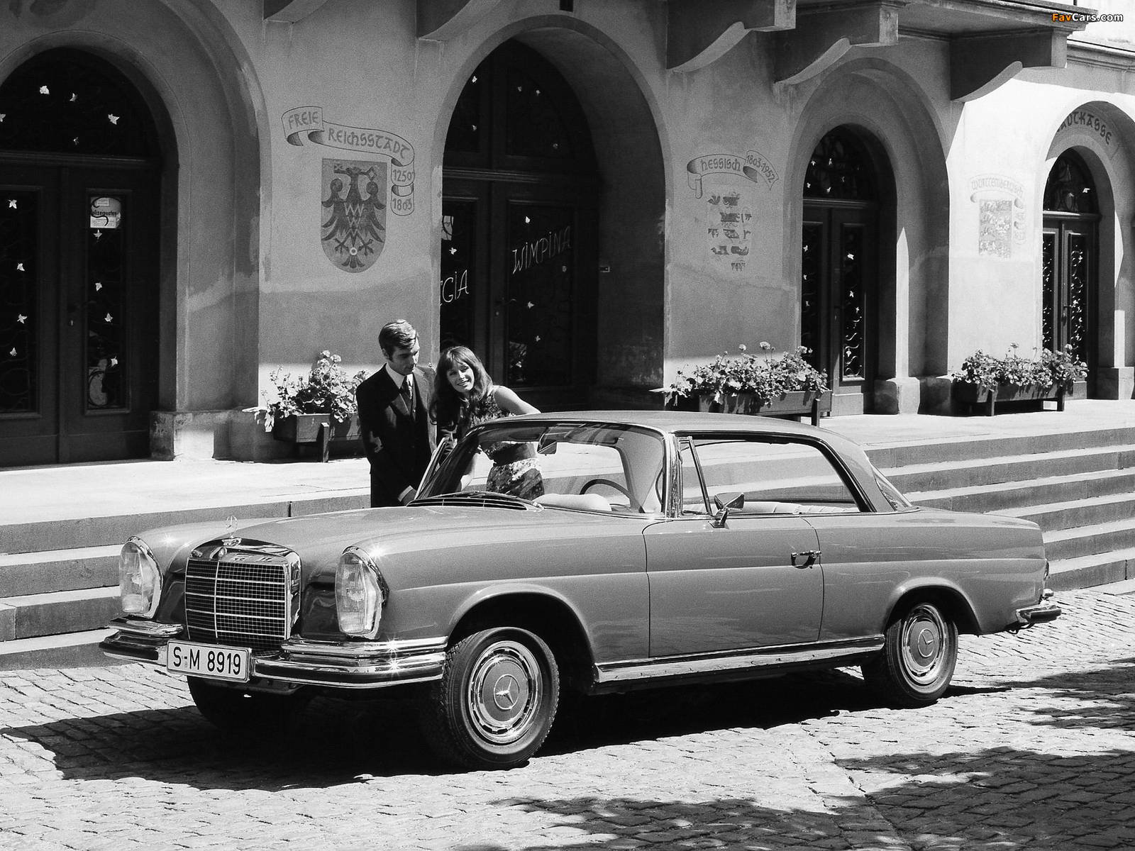 Mercedes-Benz 280 SE Coupe (W111) 1967–71 wallpapers (1600 x 1200)