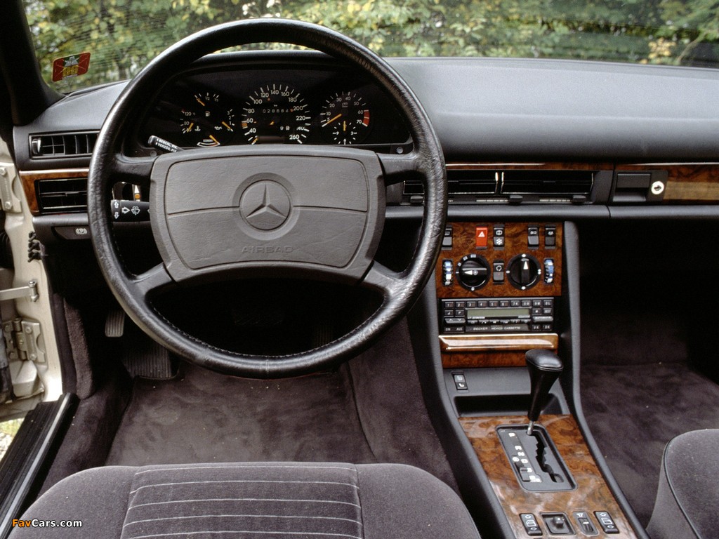 Mercedes-Benz S-Klasse Coupe (C126) 1981–91 images (1024 x 768)