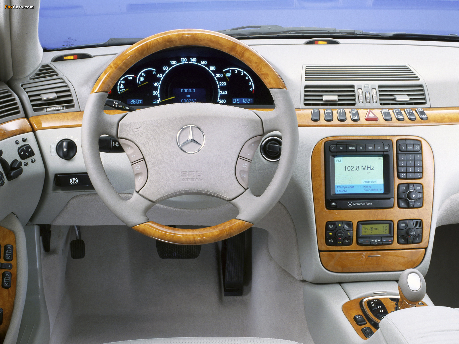 Mercedes-Benz S 500 (W220) 1998–2002 pictures (1600 x 1200)
