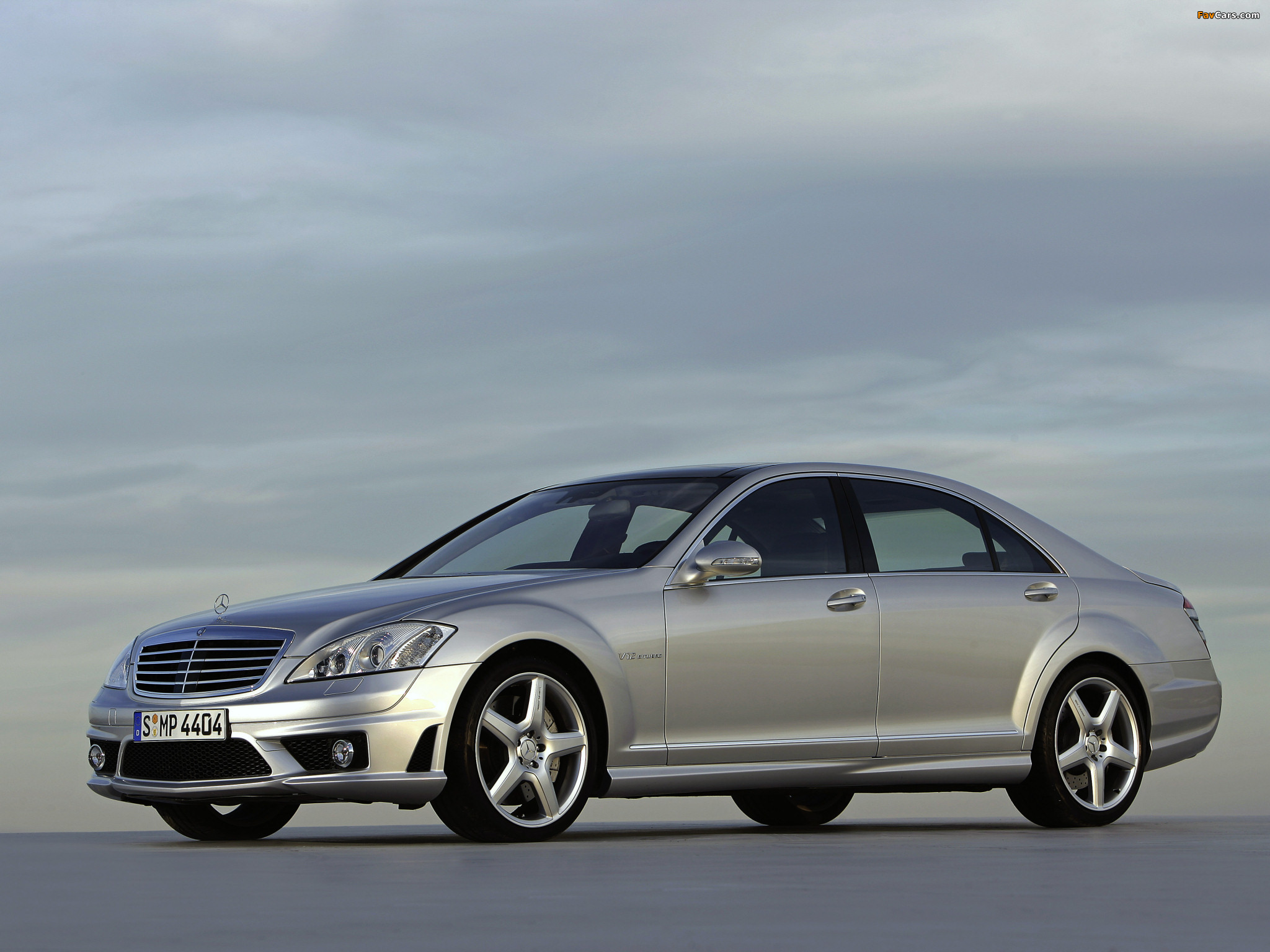Mercedes-Benz S 65 AMG (W221) 2006–09 images (2048 x 1536)