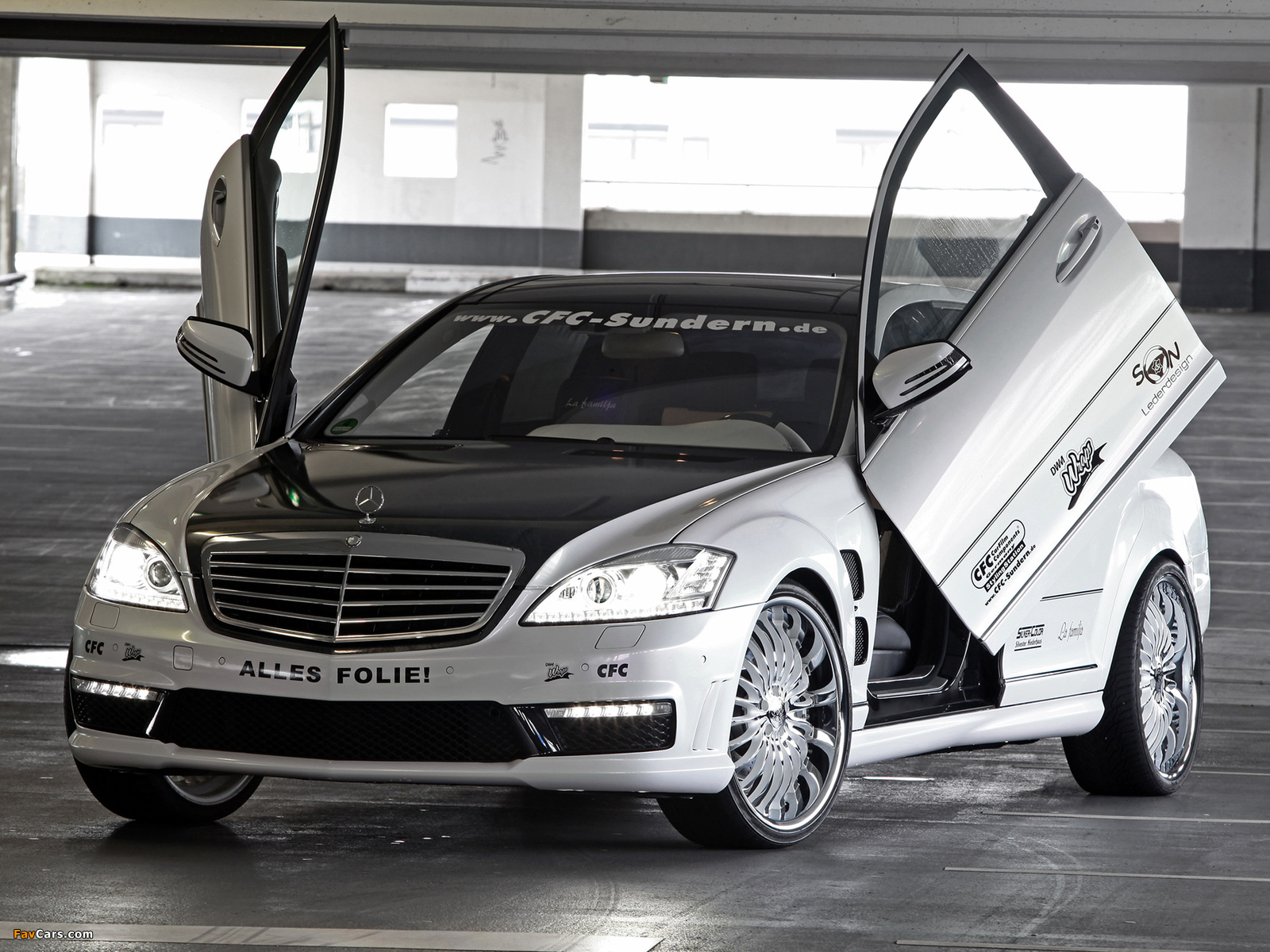 Photos of CFC Mercedes-Benz S 65 AMG (W221) 2012–13 (1600 x 1200)