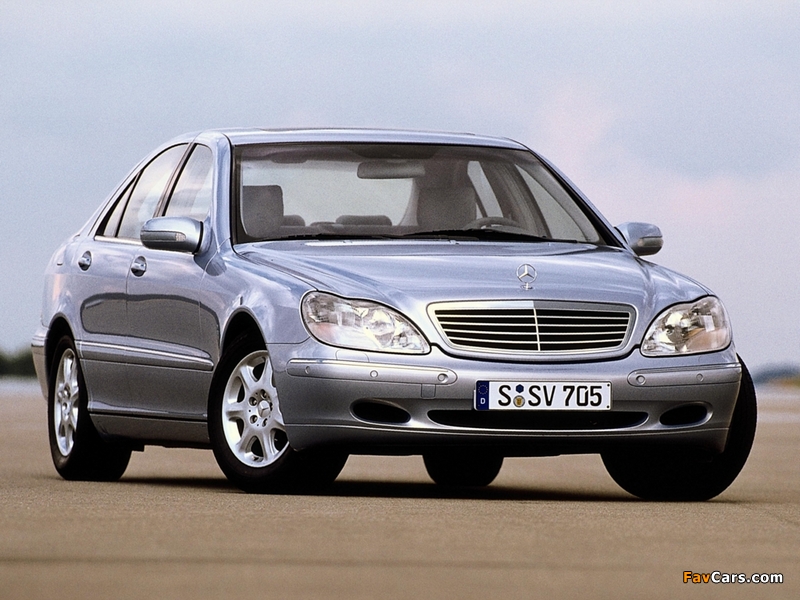 Pictures of Mercedes-Benz S 500 (W220) 1998–2002 (800 x 600)