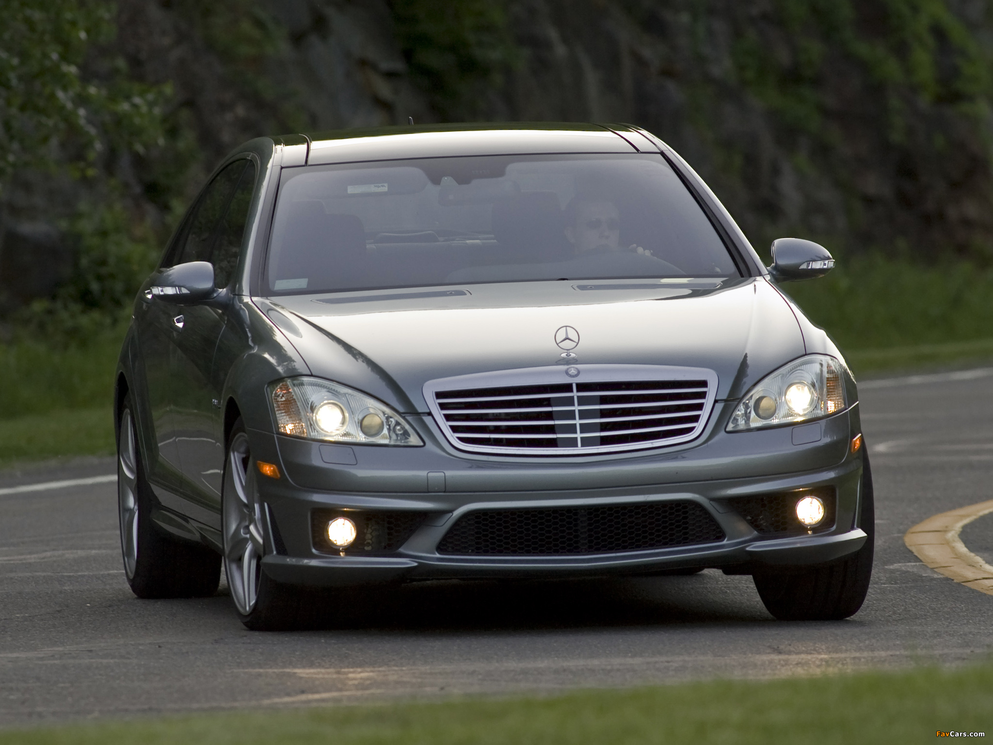 Pictures of Mercedes-Benz S 63 AMG US-spec (W221) 2006–09 (2048 x 1536)