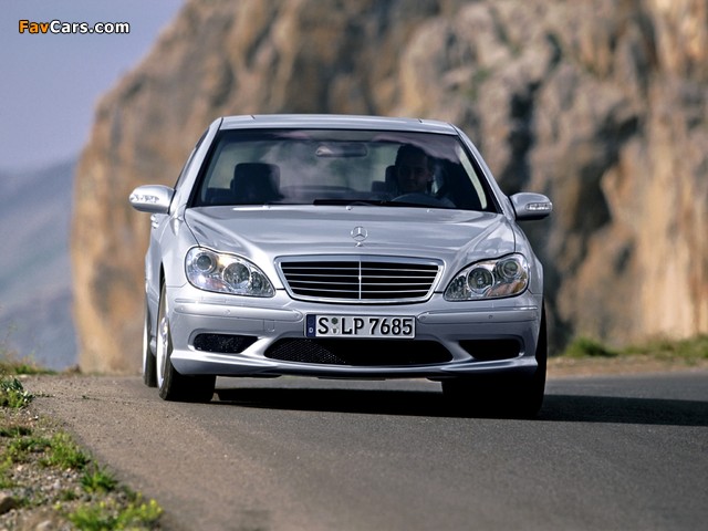 Mercedes-Benz S 65 AMG (W220) 2004–05 wallpapers (640 x 480)