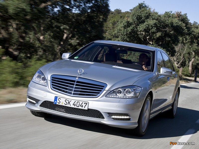 Mercedes-Benz S 350 BlueEfficiency AMG Sports Package (W221) 2010–13 wallpapers (800 x 600)