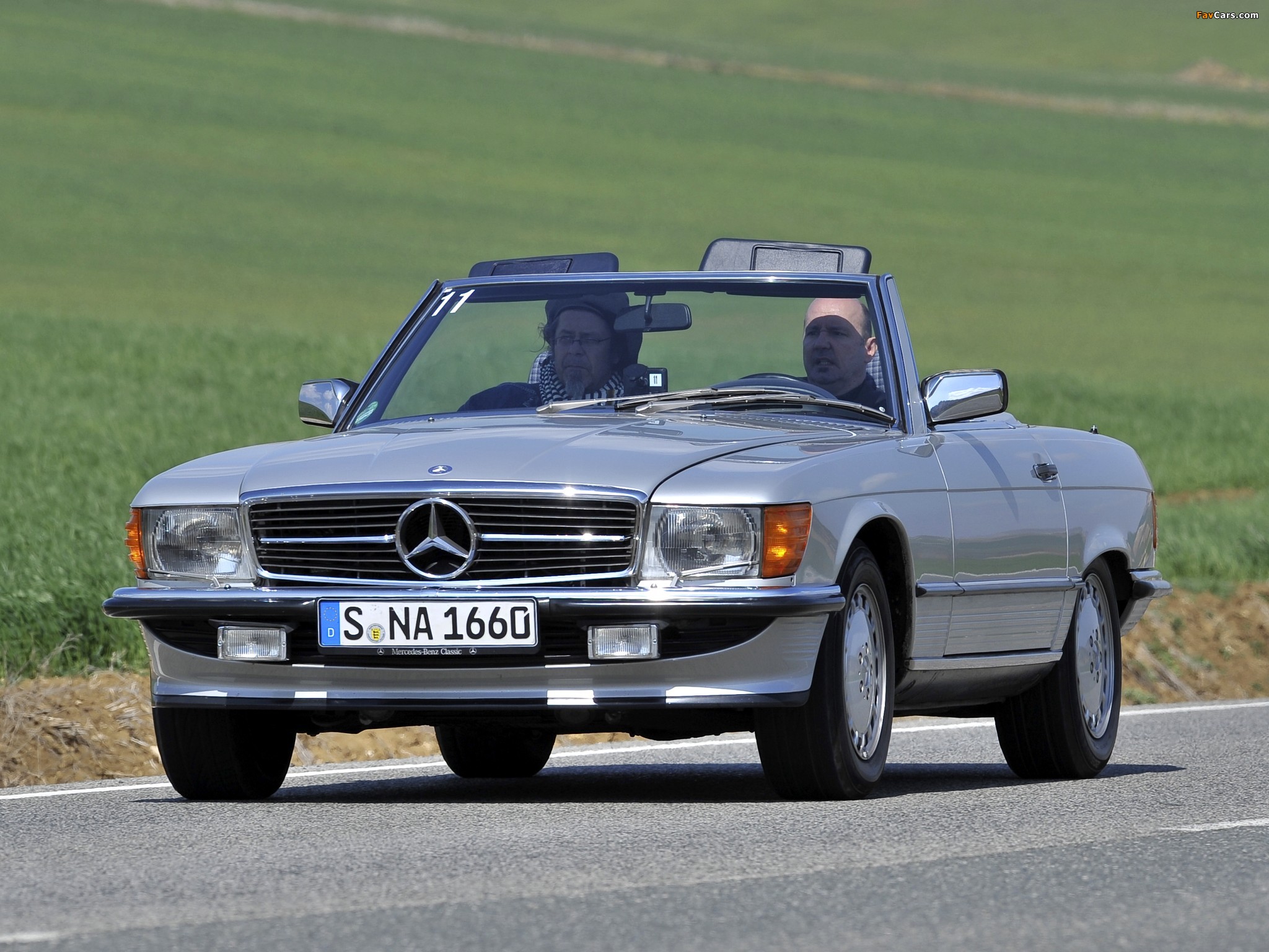 Images of Mercedes-Benz 500 SL (R107) 1980–85 (2048 x 1536)