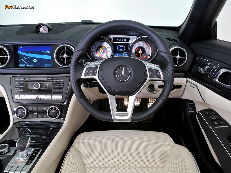 Images of Mercedes-Benz SL 350 UK-spec (R231) 2012 (800 x 600)