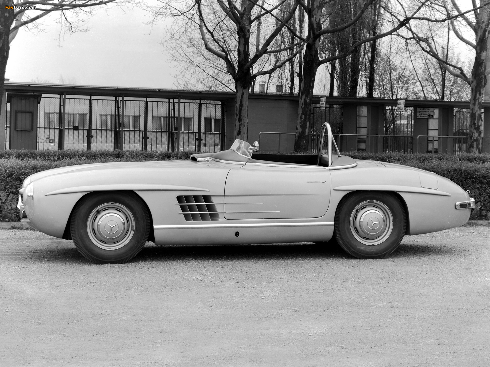 Mercedes-Benz 300 SLS (W198) 1957 pictures (1600 x 1200)