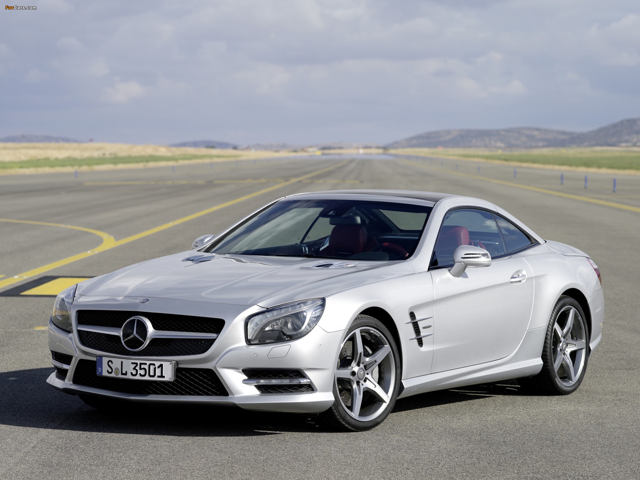 Mercedes-Benz SL 350 AMG Sports Package Edition 1 (R231) 2012 wallpapers (2048 x 1536)