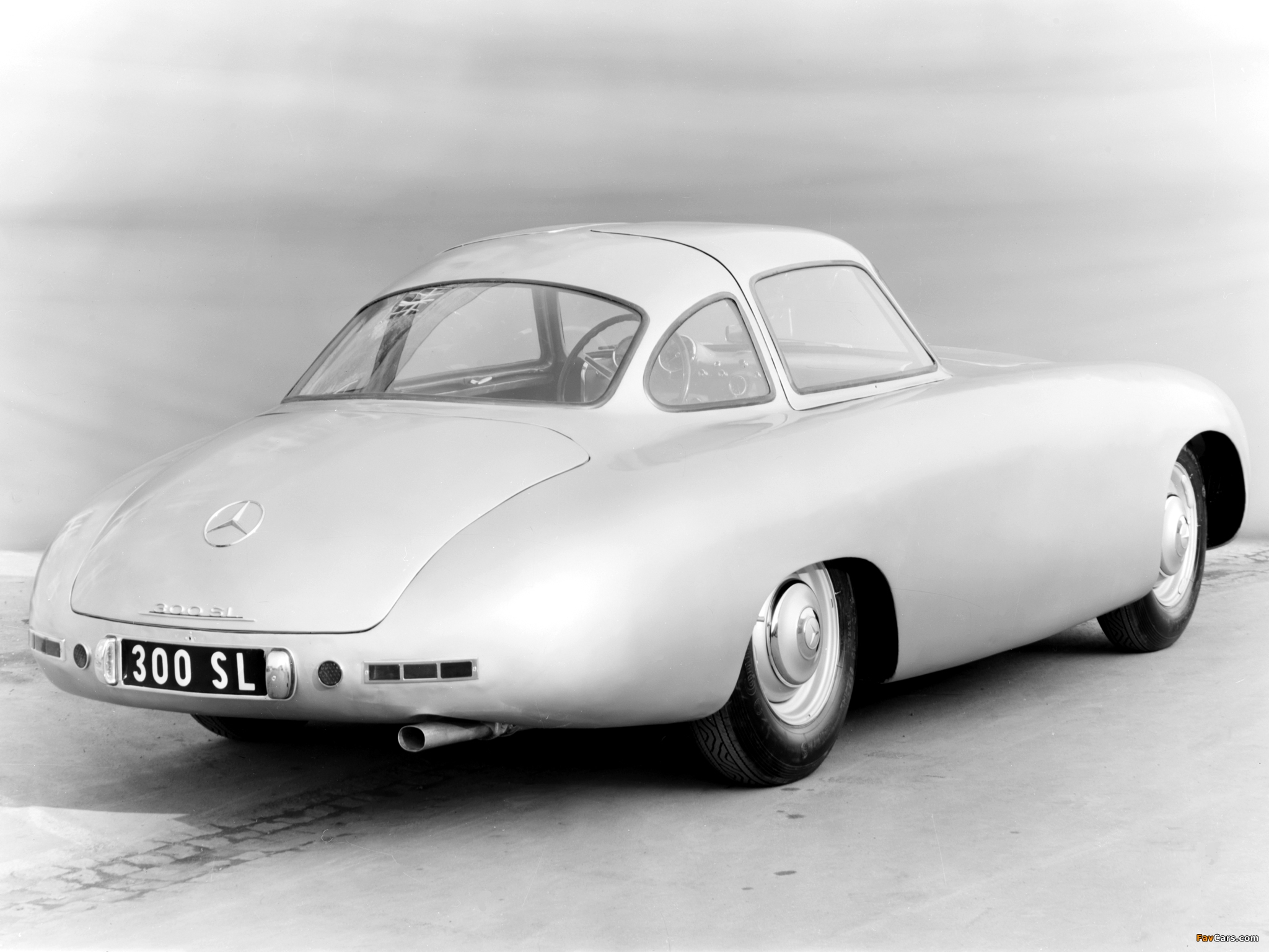 Photos of Mercedes-Benz 300 SL (Chassis #1) (W194) 1952–53 (2048 x 1536)