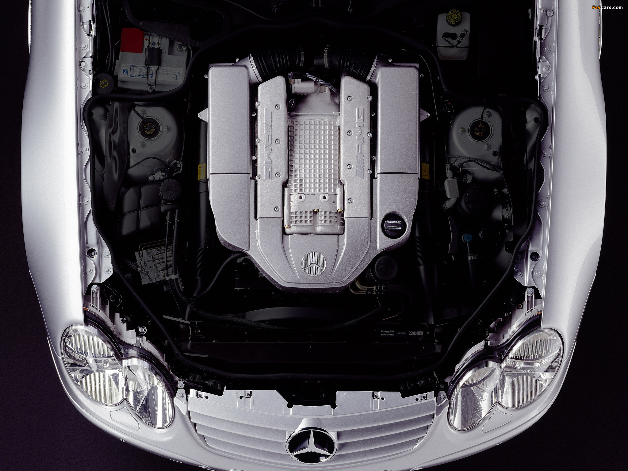 Photos of Mercedes-Benz SL 55 AMG (R230) 2001–08 (2048 x 1536)