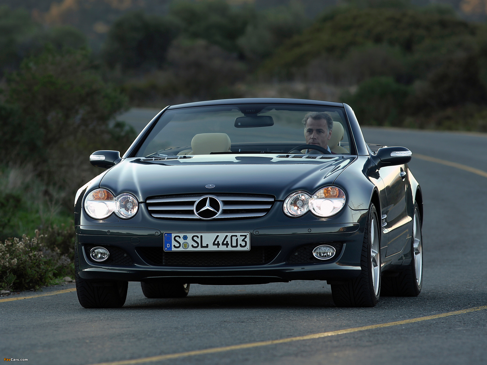 Pictures of Mercedes-Benz SL 600 (R230) 2005–08 (2048 x 1536)