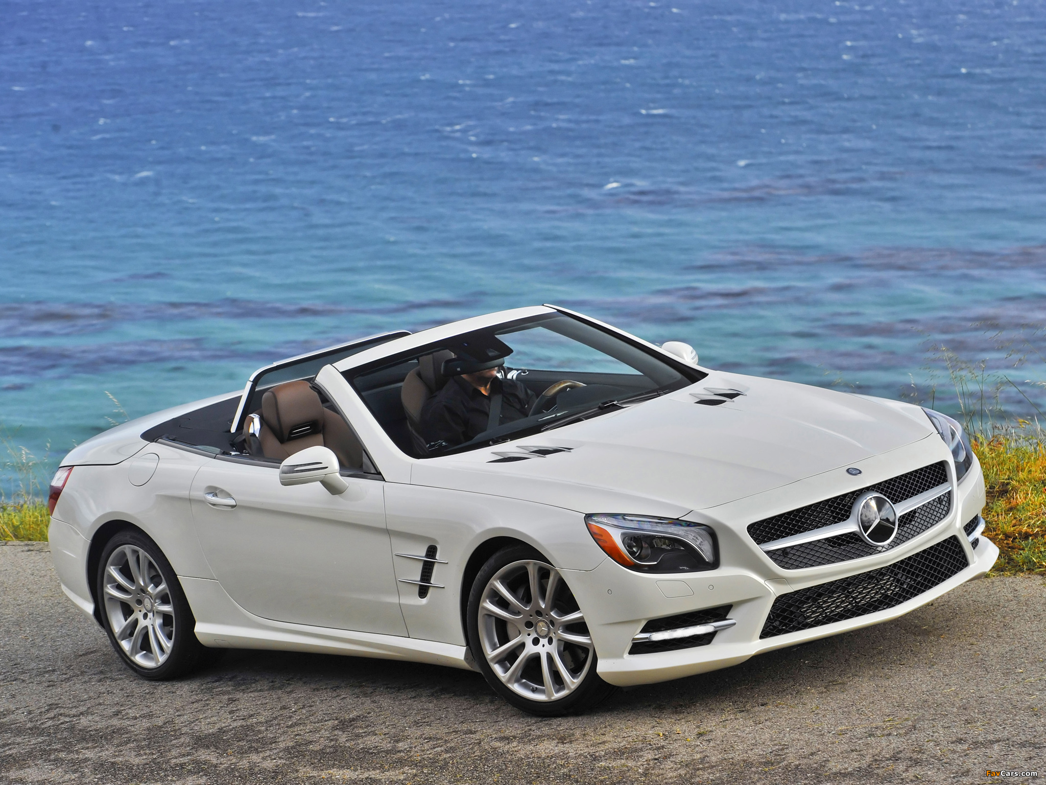 Pictures of Mercedes-Benz SL 550 AMG Sports Package (R231) 2012 (2048 x 1536)